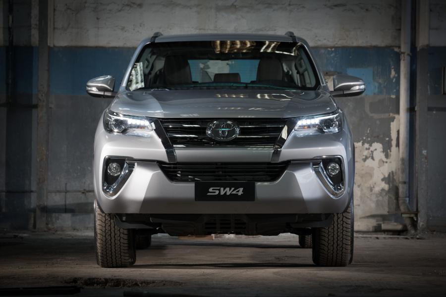  Toyota SW4 2016 года  (фото 17 из 32)